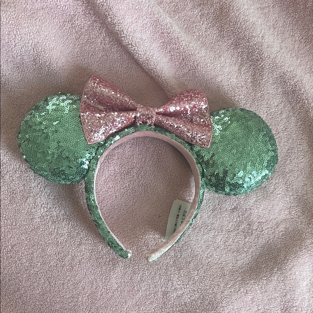 Sequin Minnie Mouse Ears Headband